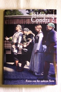 Bilder aus Condra 2: Ein Hardcover mit Schutzumschlag
